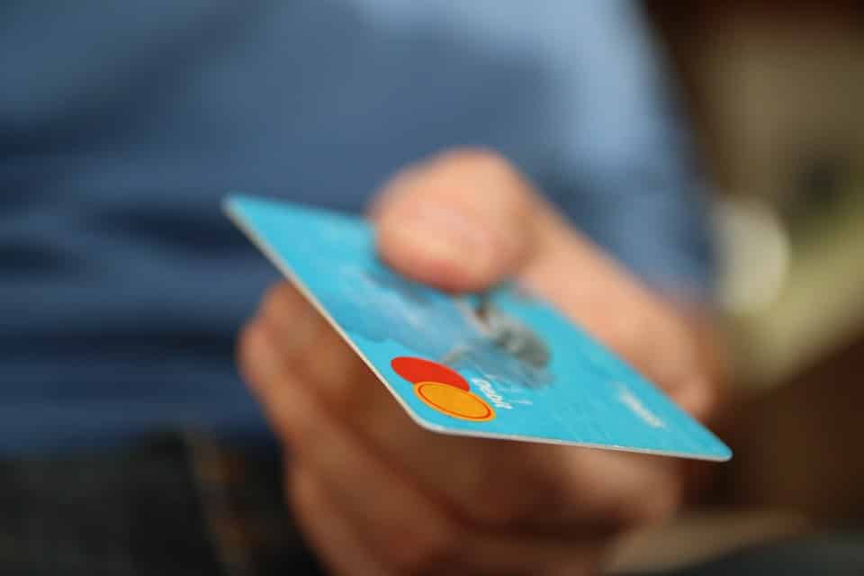 MasterCard komt toezeggingen aan ACM na