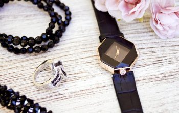 Zo verzeker je sieraden en andere waardevolle spullen